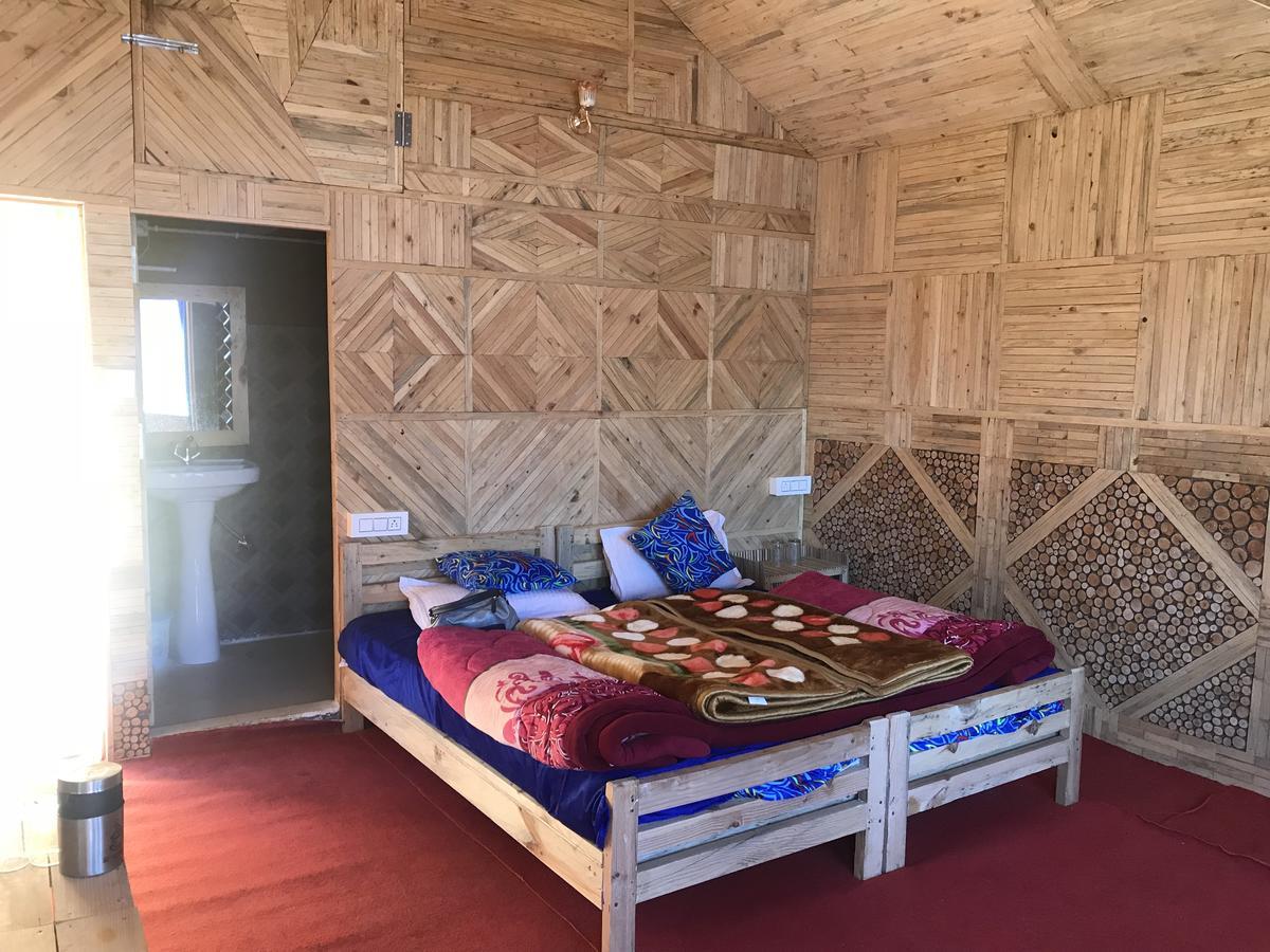 Blue Poppy Resorts Joshīmath Εξωτερικό φωτογραφία